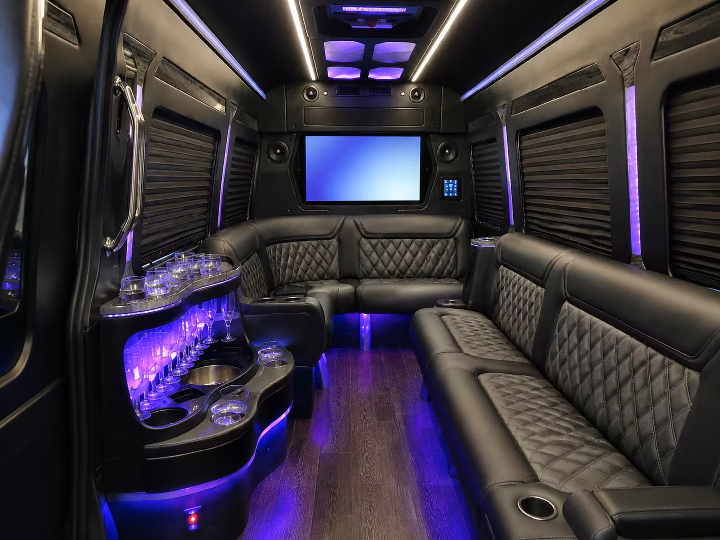bringing corporate groups together for fullerton business events and shuttles