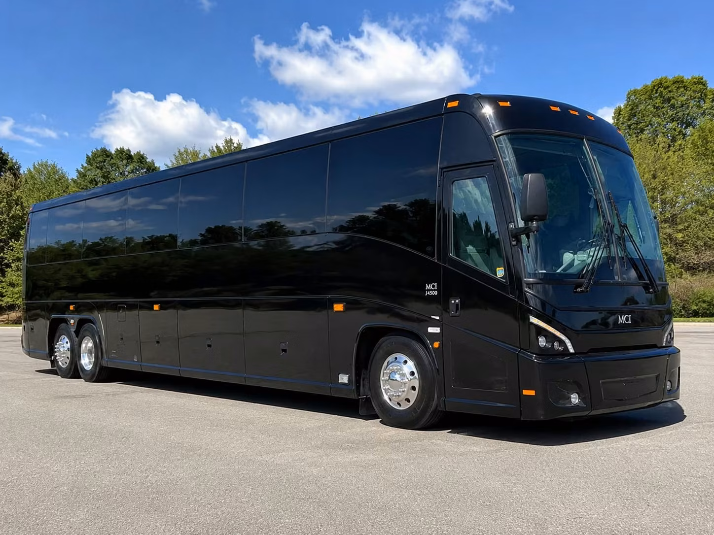 make your fullerton wedding transportation seamless from start to finish