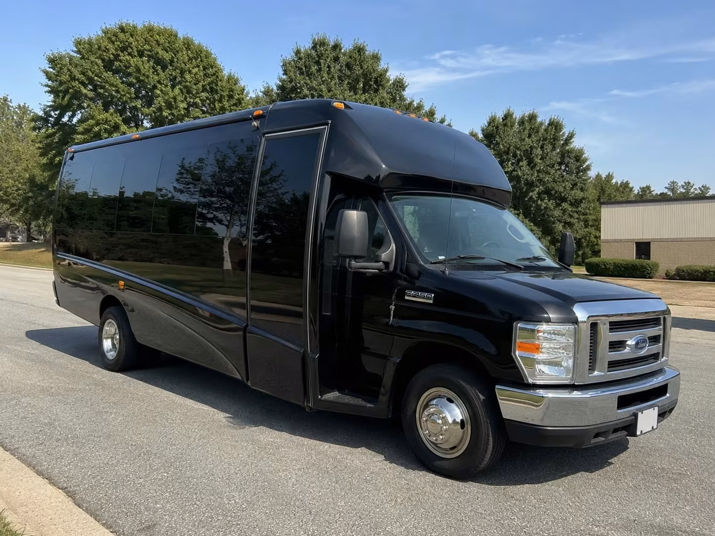 wedding shuttle services bus rentals in fullerton